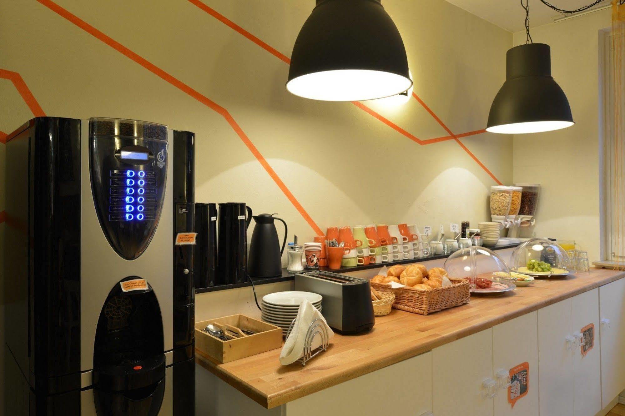 Townside Hostel BRE Eksteriør bilde